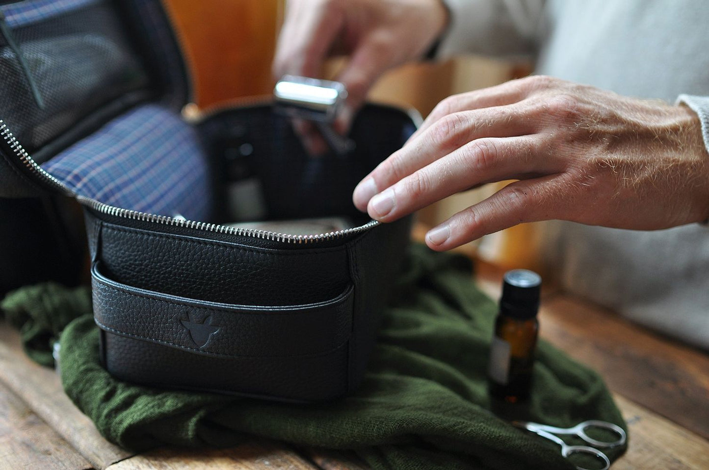 Leather Dopp Kit for Men-Kiko Leather-Granville Brothers